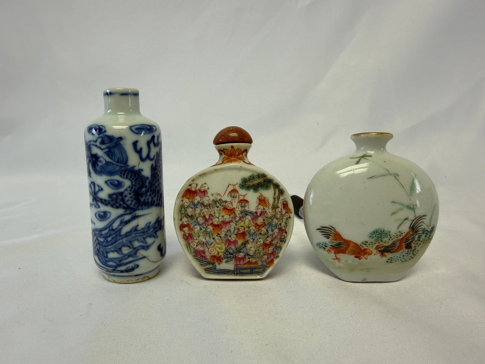 Set Of 3 Chinese Famille Rose & Blue And White Porcelain China Snuff Bottles (1 of 10)