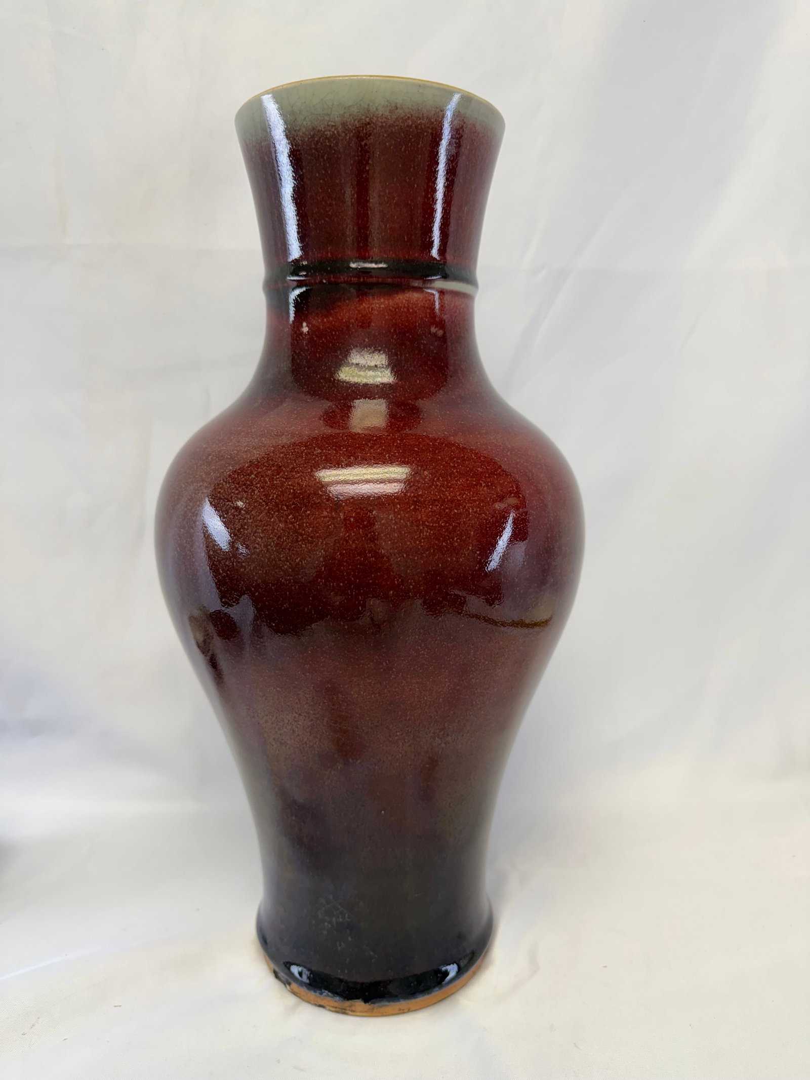 Large Chinese OXBLOOD Red Glazed Porcelain China Vase: Size: 15.7 inch. Provenance: From philadelphia PA collector. Preview Day: Preview open On Jun 13th Sat 10AM-4 PM, welcome. We can offer Affordable, Reliable packing and shipping to all over the world 