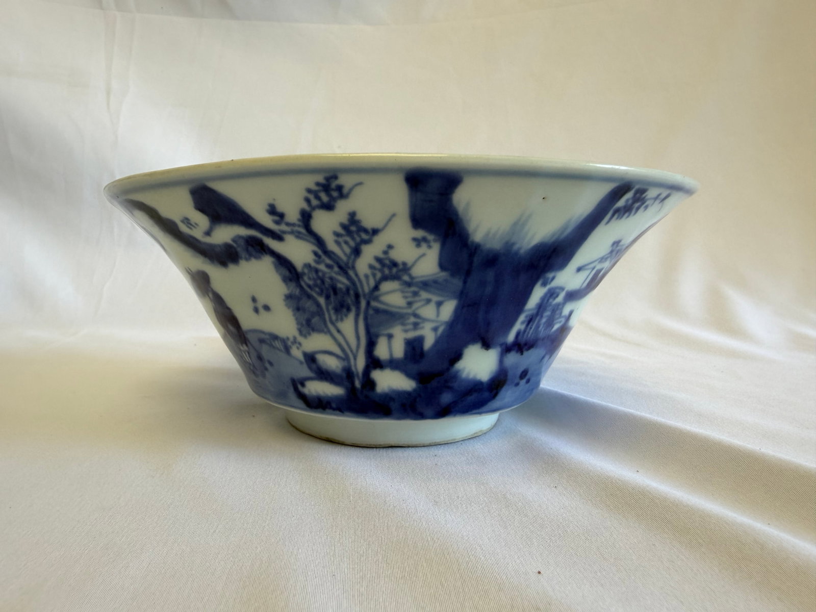 Chinese Blue And White landscape Porcelain bowl mark (1 of 8)