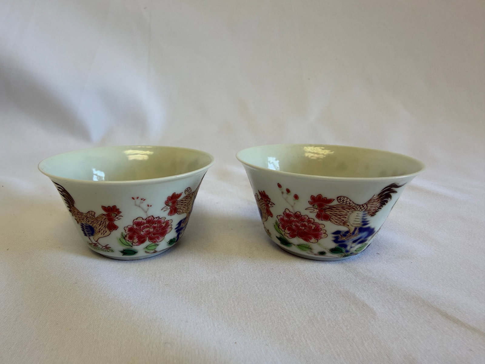 Pair of Chinese antique export famille rose Rooster porcelain China tea cups (1 of 6)