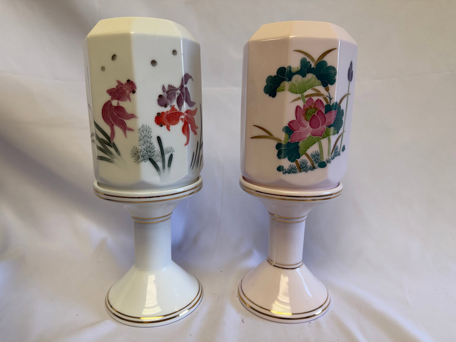 Set of 2 Chinese famille rose egg shell porcelain lamps: Size: 12.5 inch. Provenance: From Allentown PA collector. Preview Day: Preview open On Sep 5th Sat 10AM-4 PM, welcome. We can offer Affordable, Reliable packing and shipping to all over the world for 