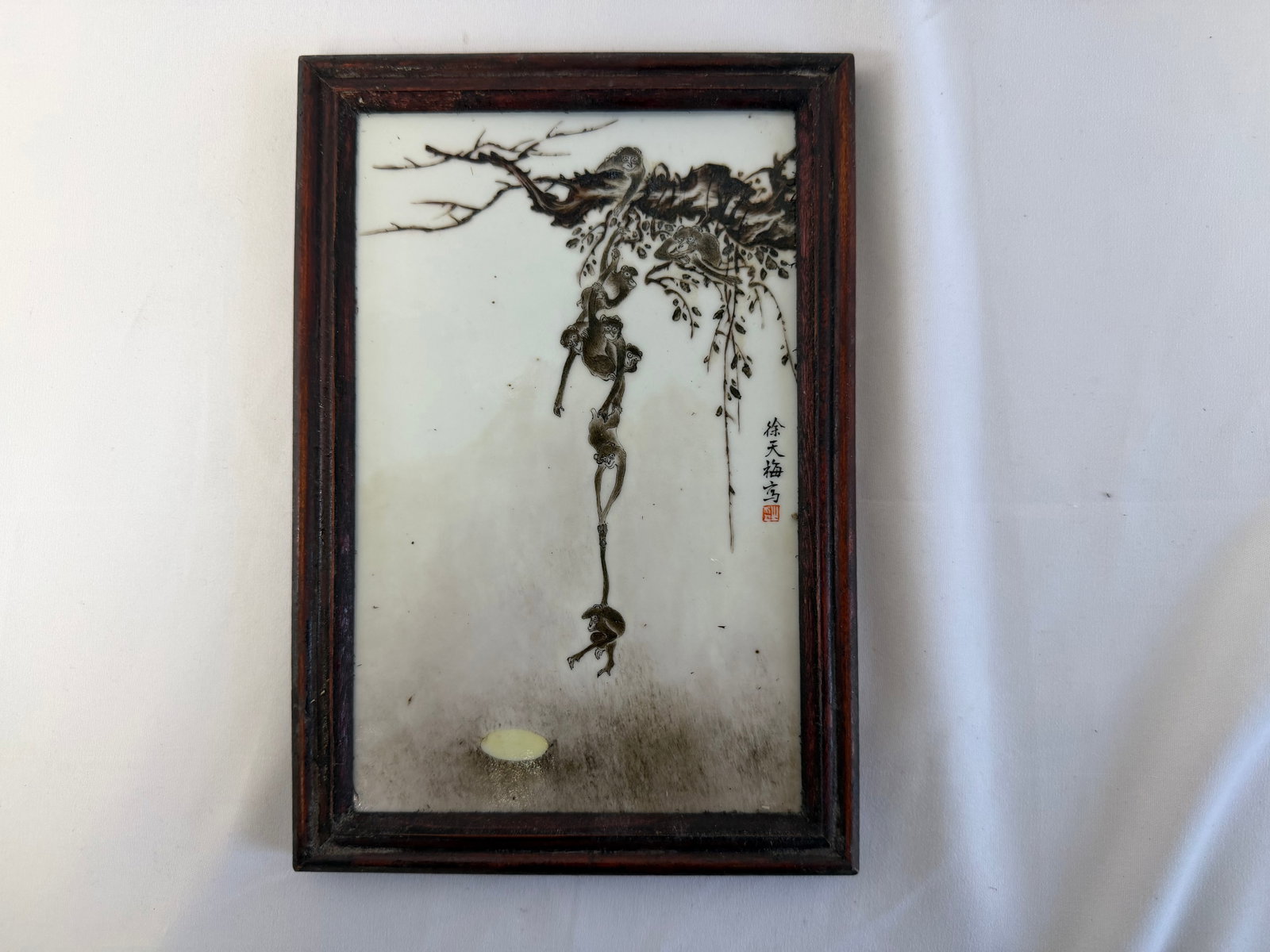 Chinese famille rose monkey scholar plaque framed: Size: with framed 6x8.7 inch. Provenance: From West Wilmington DE collector. Preview Day: Preview open On Sep 5th Sat 10AM-4 PM, welcome. We can offer Affordable, Reliable packing and shipping to all 