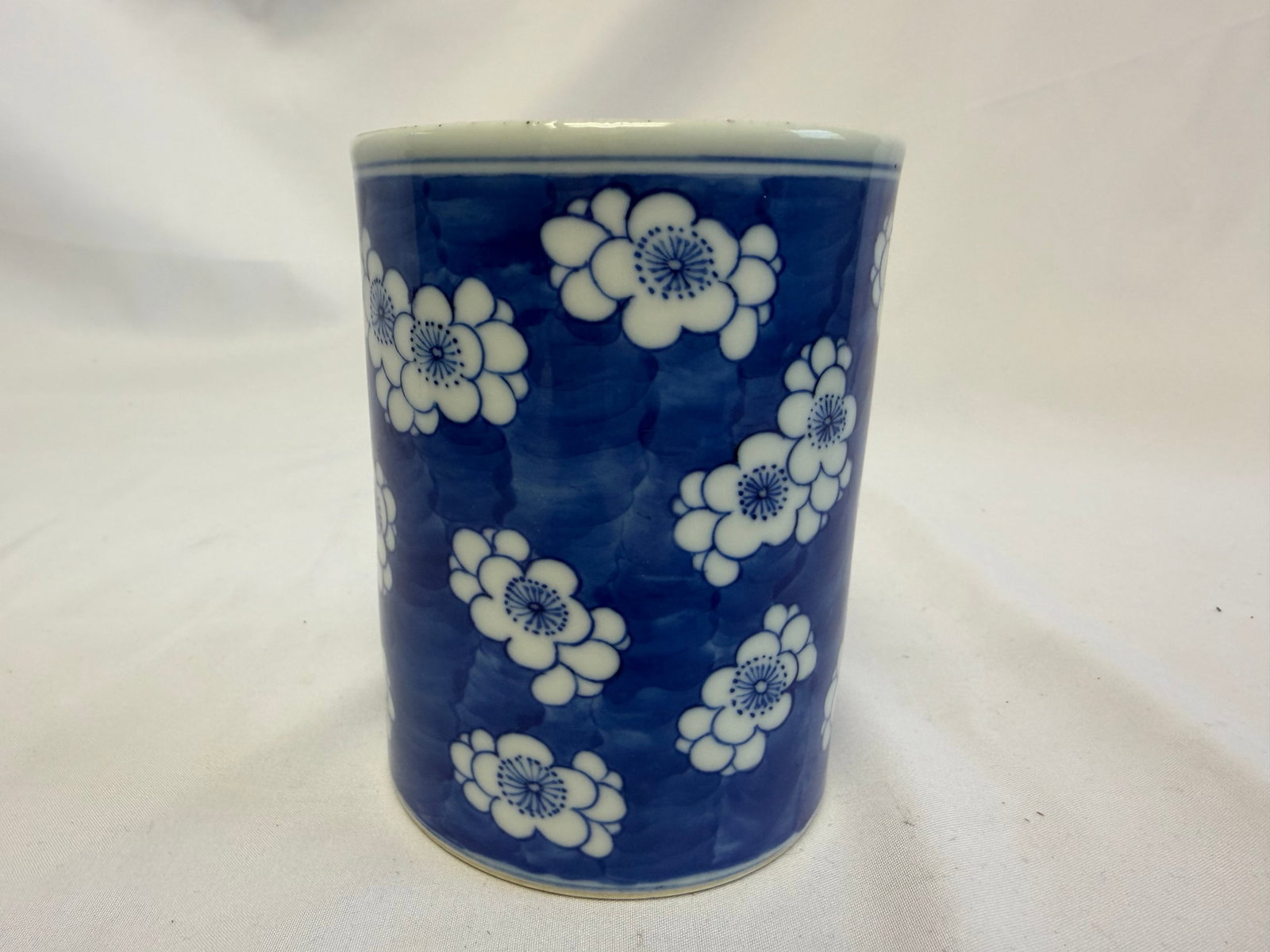 Chinese blue and white plum Porcelain brush pot (1 of 5)