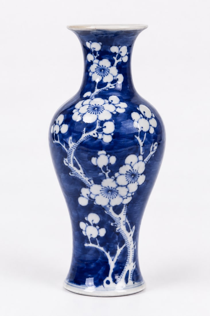 Chinese Blue and White Plum Porcelain Vase: Size: 8 inch. Provenance: From Wilmington DE collector. Preview Day: Preview open On Sep 5th Sat 10AM-4 PM, welcome. We can offer Affordable, Reliable packing and shipping to all over the world for
