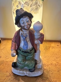 Whistleing Clown