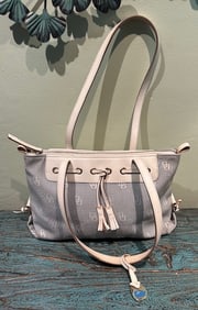 Dooney & Bourke