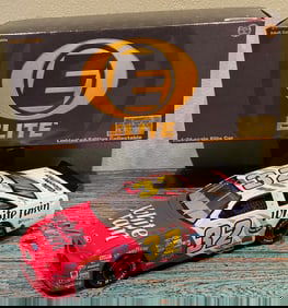 Dale Jarrett #32    C249735041-1