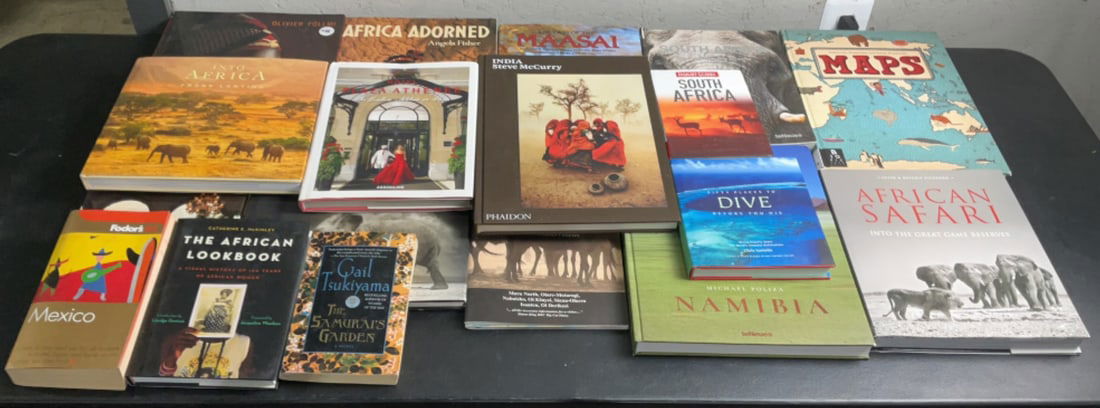 (18) Assorted Travel Books (1 of 10)