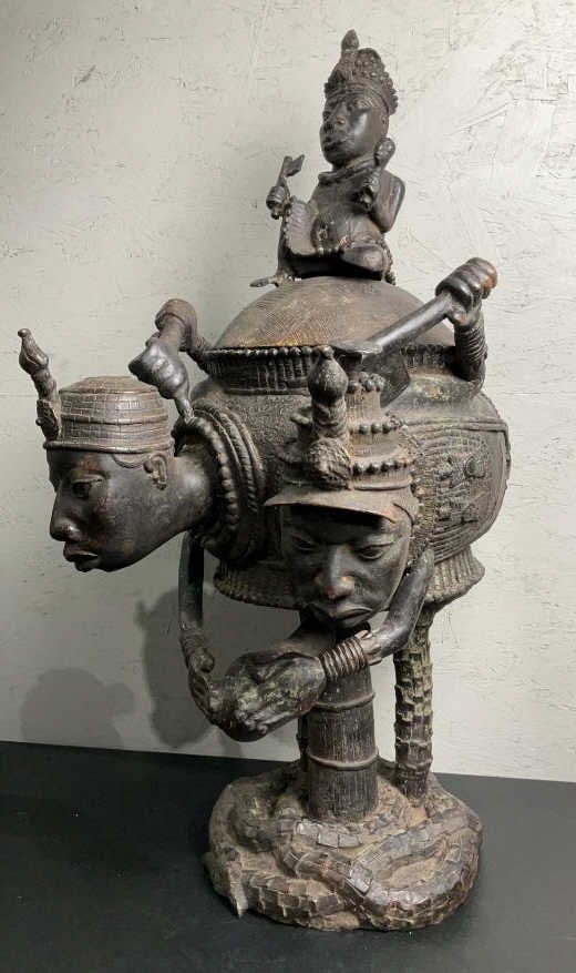 IFE Bronze Ceremonial Vessel King Oba (1 of 6)
