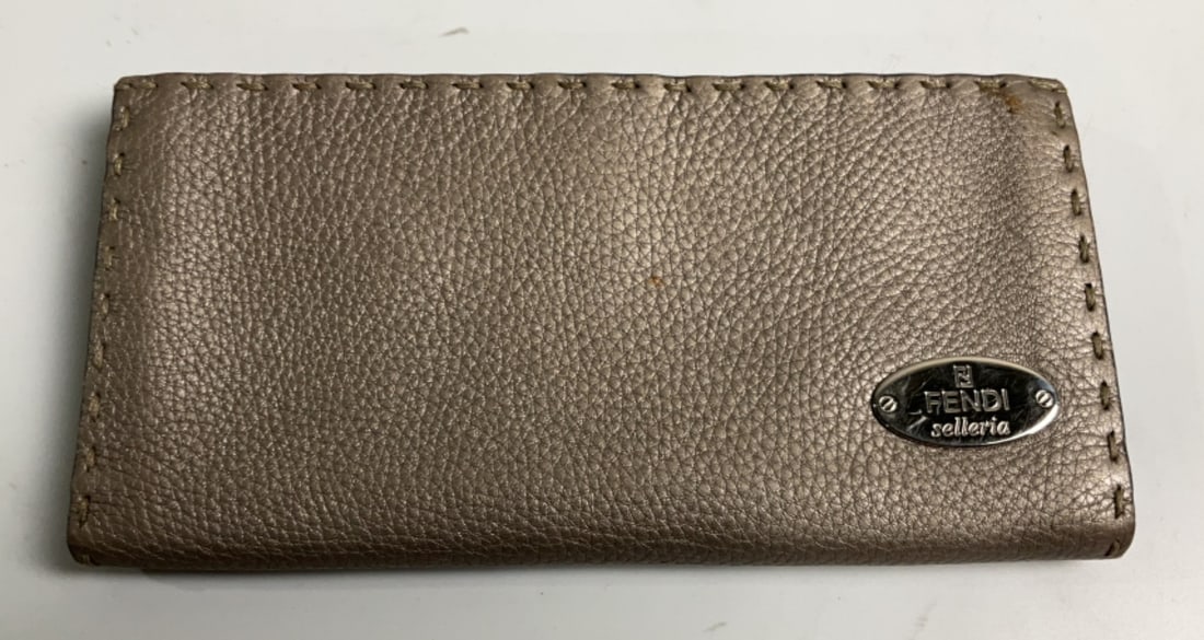 Fendi Leather Wallet: Buyer Premium 10% BP MFG Fendi Leather Wallet Located in: Chattanooga, TN *Sold As Is Where Is* 1255 G-6-C