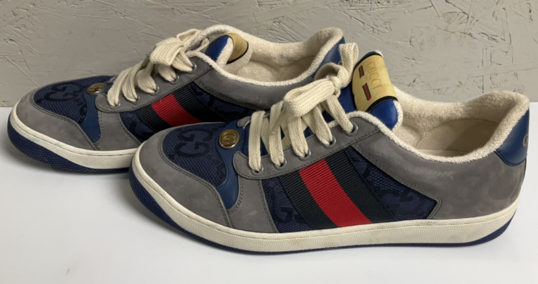 Gucci Screener w/ Web Sneakers: Buyer Premium 10% BP MFG Gucci Screener w/ Web Sneakers Located in: Chattanooga, TN Men's Size 7 *Sold As Is Where Is* 4046 F-5-B