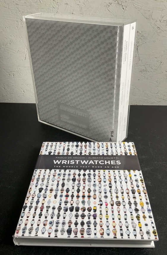 (3) Fashion Books: Buyer Premium 10% BP Fashion Books Located in: Chattanooga, TN *Sold As Is Where Is* 4596 H-1-C