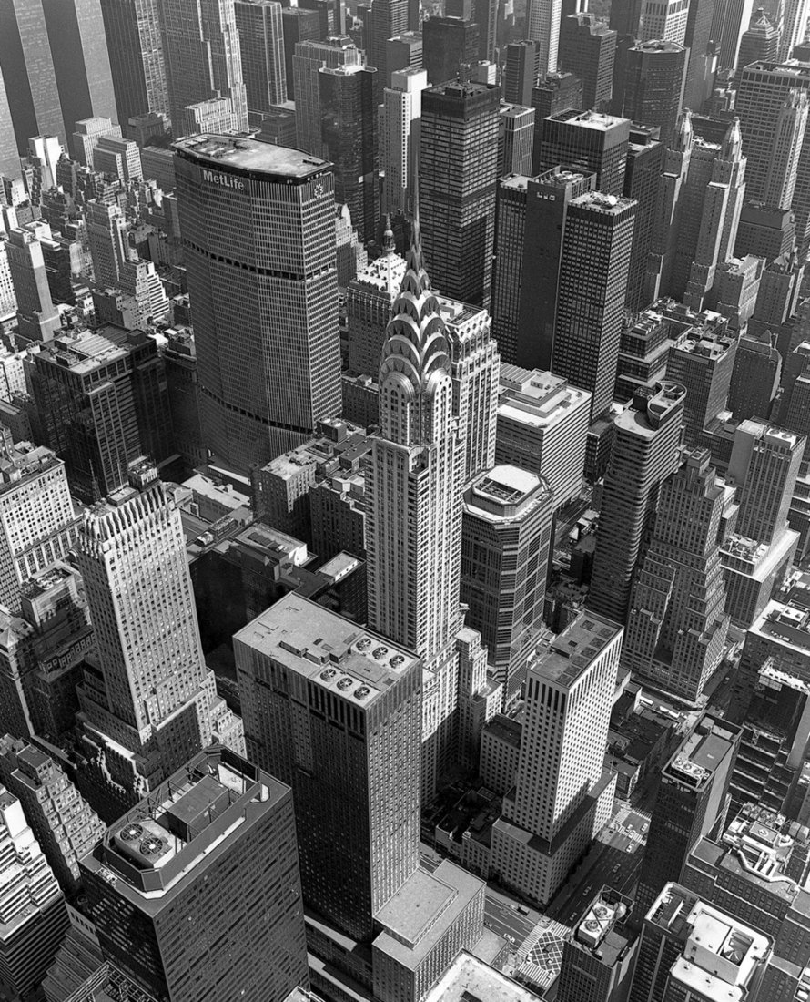 2000 Bliss The Chrysler Building, New York Poster: Reference #: ULNR943 Artist Name: Bliss, Christopher Title: The Chrysler Building, New York Medium: Offset Lithograph Edition Size: 200 Year: 2000 Paper Size: 72 x 54 inches Image Size: 72 x 54 inches