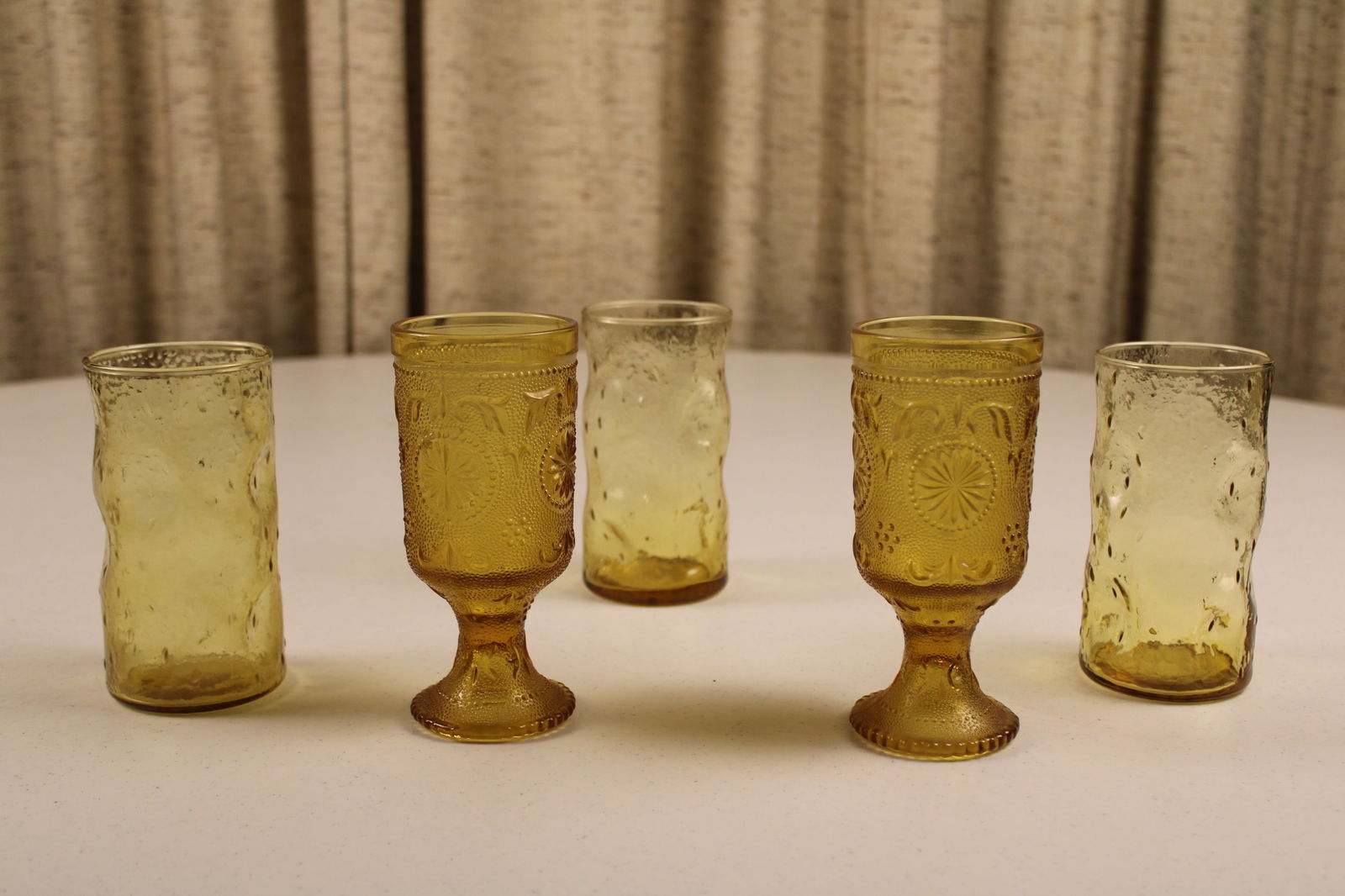 Yellow Glass Goblets: Yellow Glass Goblets set of 2 with 3 Yellow Glass Drinking Glasses Wavy Glass