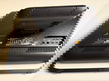 HP Pavilion 20 Easel