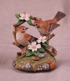 Vintage Music Box Sparrows Club