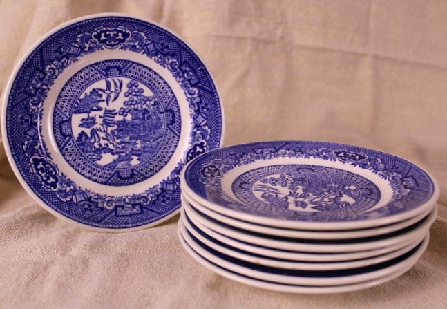 Blue Willow Saucers Willow Ware Royal China (1 of 3)