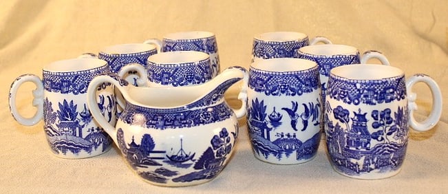 Blue Willow Tea Cups Creamer Pitcher