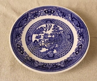 Blue willow Saucers