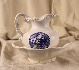 McCoy Pitcher & Basin