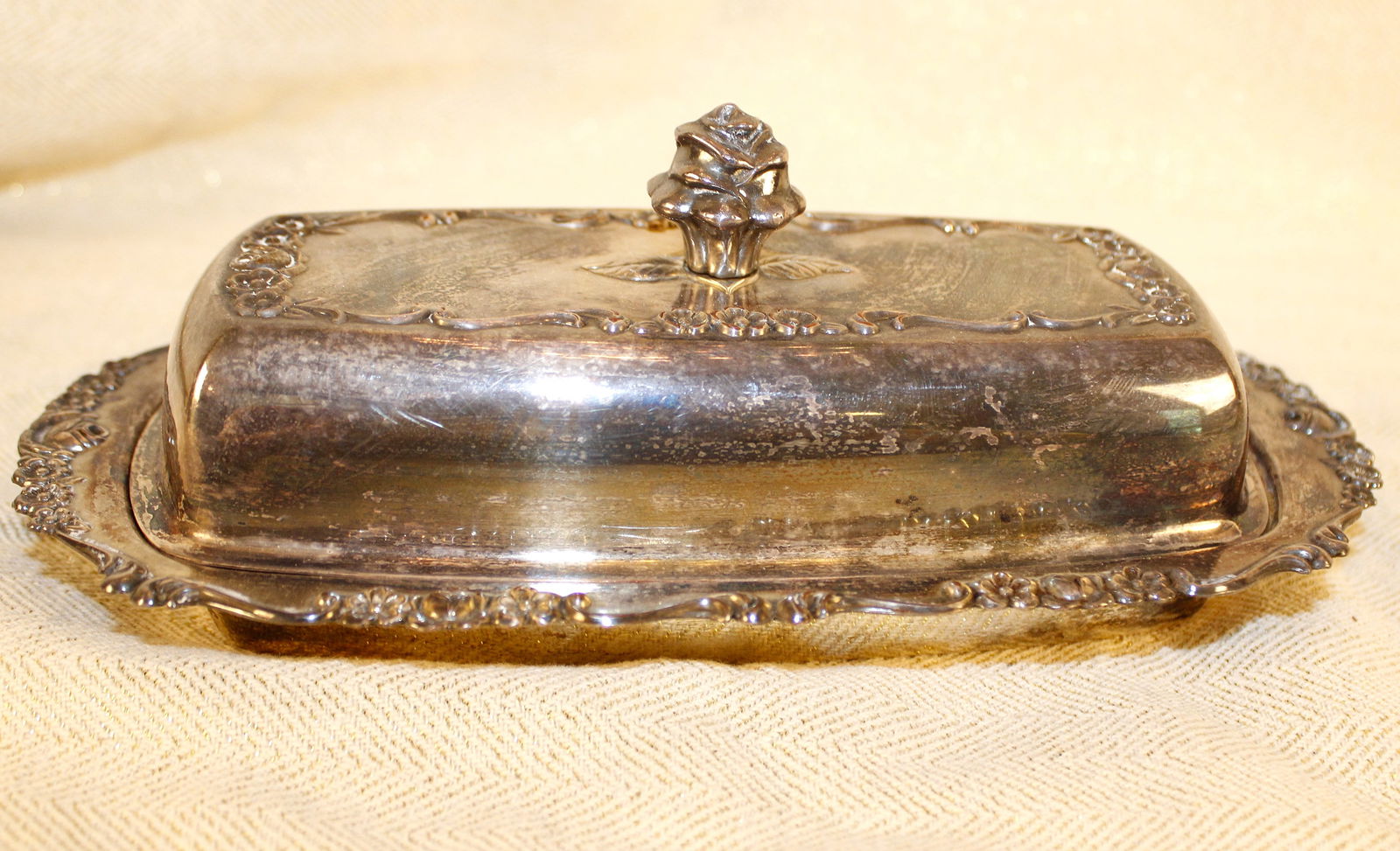 Silver Butter Dish (1 of 2)