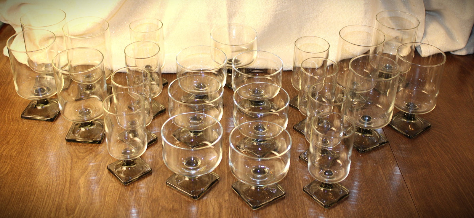Georg Jensen MCM Rosenthal Linear Smoke Vintage Crystal: Vintage Georg Jensen MCM Rosenthal Linear Smoke Crystal 3 5/8" MCM Set Rosenthal "Linear Smoke" or "Berlin Series" collection, designed by Georg Jensen in the 1960s for Rosenthal. The pattern is often