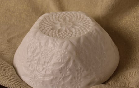 Vintage MCMC Indiana Glass Milk Glass Daisies Compote Vessel