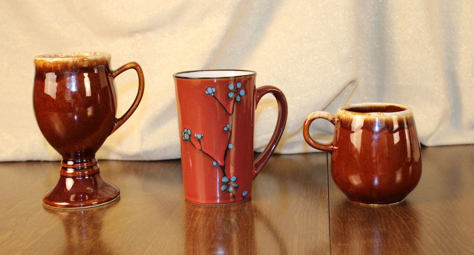 MCM McCoy Earthenware Mugs Drip Glaze Stoneware (1 of 12)