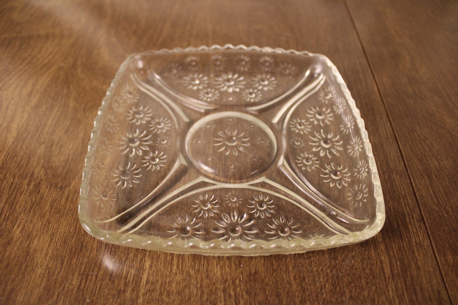 MCM Anchor Hocking Bubble Glass Hazel-Atlas Depression Glass Divided Relish and Crazy Daisy Relish (1 of 4)