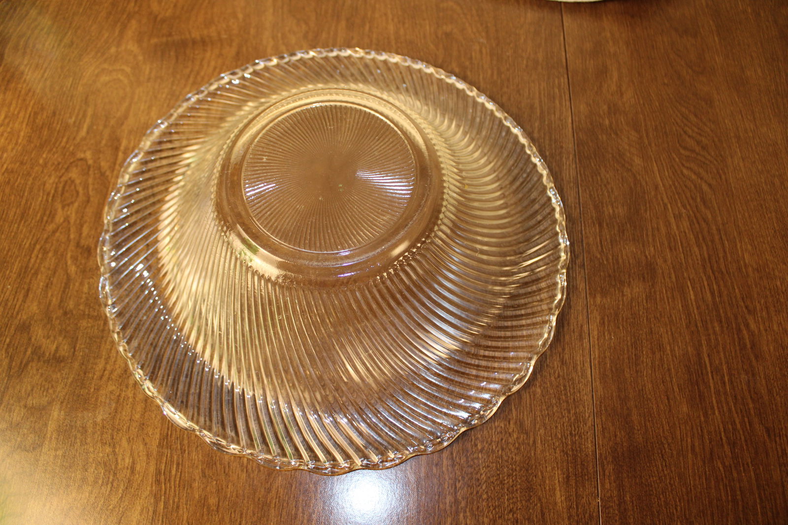Vintage Federal Glass Diana Serving Bowl and Anchor Hocking Rainflower Snack Plate (1 of 6)