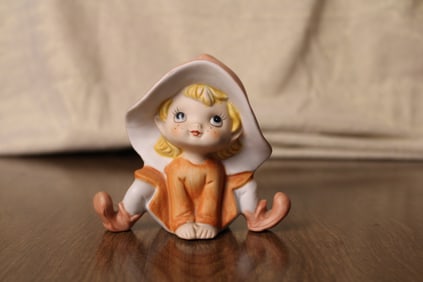 Vintage Homco Pixie Elf Figurine Orange Shirt Product No 5213