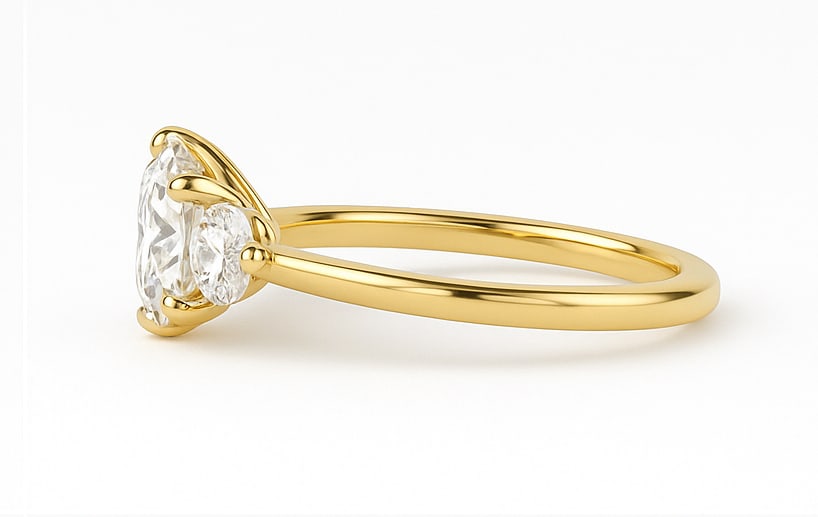 lab-grown diamond 7.00 CT Round Brilliant-Cut Diamond Vintage Pavé Ring in 14K Yellow Gold (1 of 2)