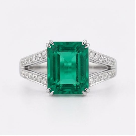 10.00 CT Emerald Lab-Grown Ring in White Gold (1 of 4)