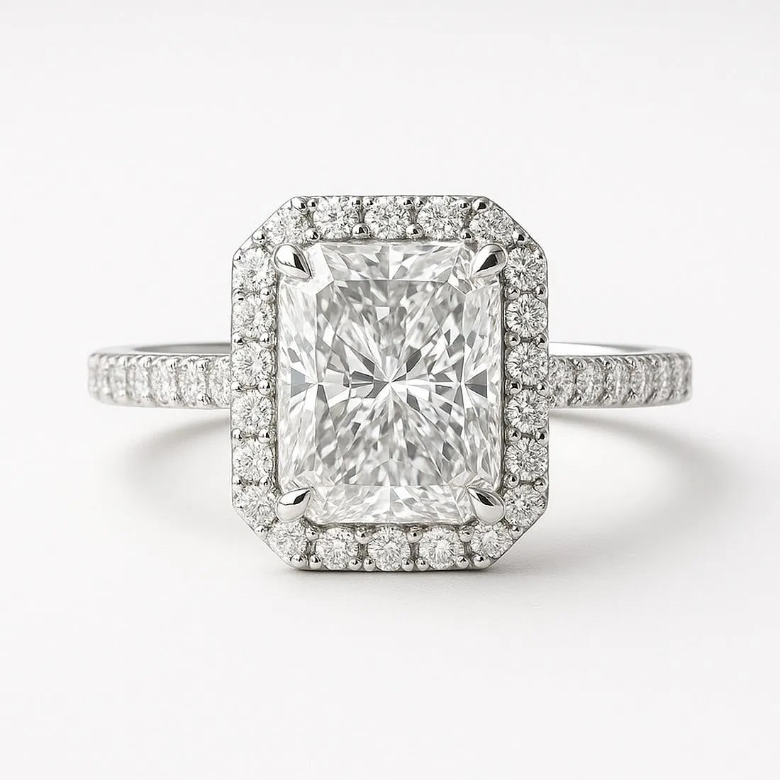 8.00 CT Lab grown diamond Lab-Grown Ring in White Gold (1 of 2)