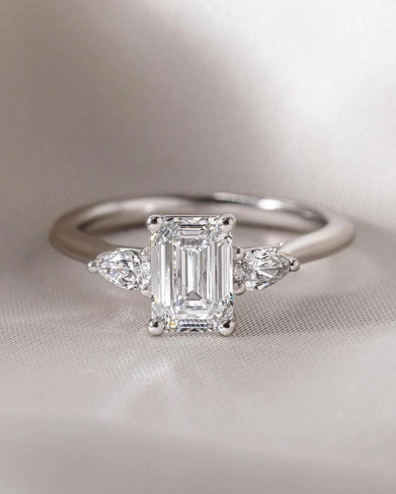Luxury GIA Certified 1.70 Ct Emerald Cut Lab Grown Diamond Ring in 14K White Gold (1 of 4)