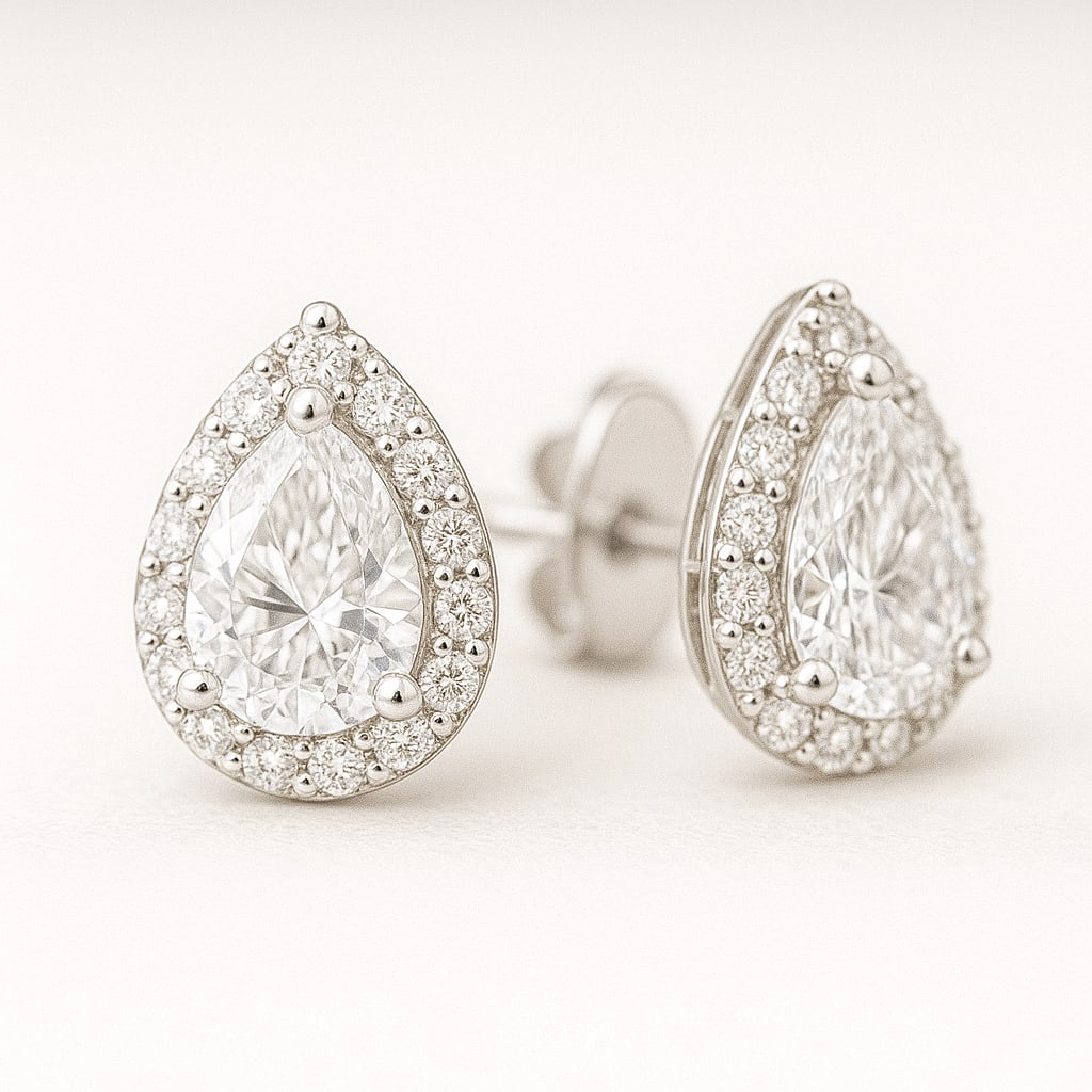 lab-grown diamond 4.00 CT Princess-Cut Diamond Bezel-Set Ring in 14K White Gold (1 of 2)
