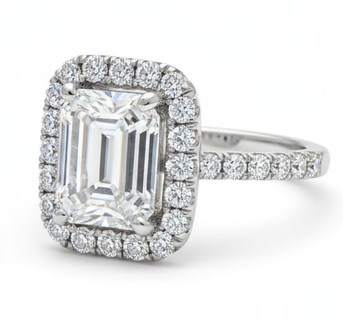 lab-grown diamond 5.00 CT Round Brilliant-Cut Diamond Classic Solitaire Ring in 14K White Gold: This unique lab-grown diamond diamond ring showcases a 5.00 carat round brilliant-cut center stone in a classic solitaire design, expertly crafted in 14K White Gold. The slim micro-pav? band is design