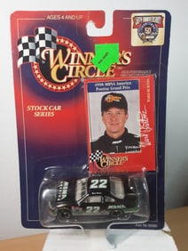 Winners Circle 1998 Ward Burton 1:64 Die Cast Collectible Car