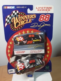 1995 Ford Thunderbird Winners Circle Dale Jarrett #28 Lifetime Series 1:64