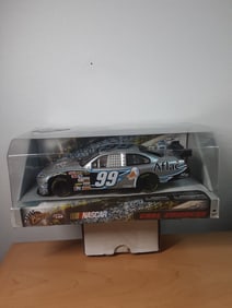 Winners Circle 2009 NASCAR #99 Carl Edwards 1:24 Ford Fusion Aflac
