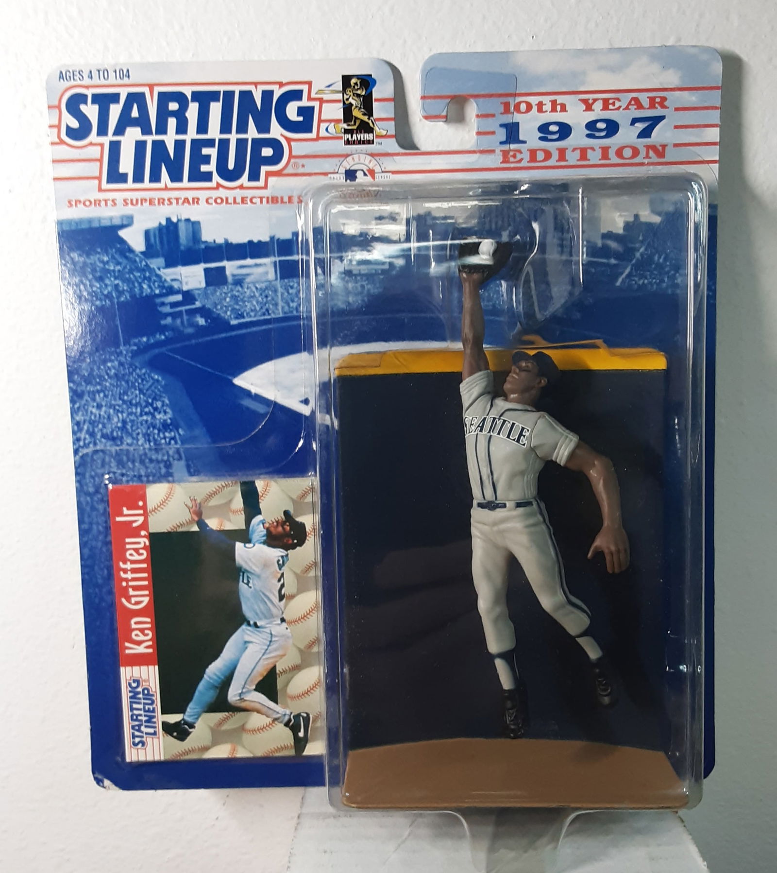 1997 Starting Lineup SLU Ken Griffey Jr. Seattle Mariners (1 of 2)