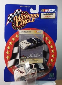 Alan Kulwicki 1/64 Winners Circle 2000 Lifetime Series