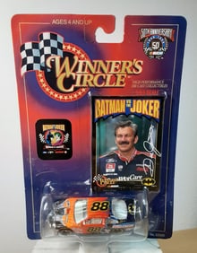 Dale Jarrett #88 Winners Circle Batman vs the Joker 1998 Ford Taurus 1:64