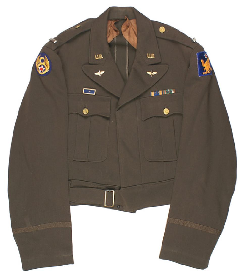 U.S. WWII Army Air Force B-17 pilot grouping: F-075 U.S. WWII Army Air Force B-17 pilot grouping: (1) 1st Lt. "Ike" jacket. Custom tailored. Lt. bars on shoulders. "U.S." and winged prop insignia on collars. Presidential Citation, Air Medal (with
