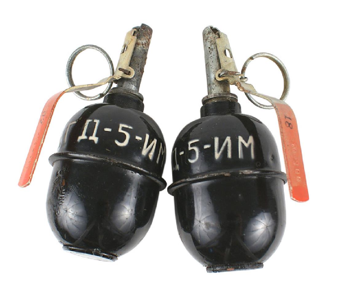 Lot 2 Soviet post-WWII RGD-5 grenades: M-122 Lot of 2 Soviet post-WWII RGD-5 grenades. Both marked and complete with handle and pull ring. II+