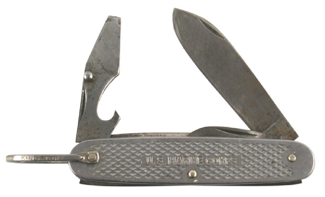 Marine Corps WWII pocket utility knife: D-104 Marine Corps WWII pocket utility knife. Four blades. Suspension loop is maker marked "KINGSTON". II