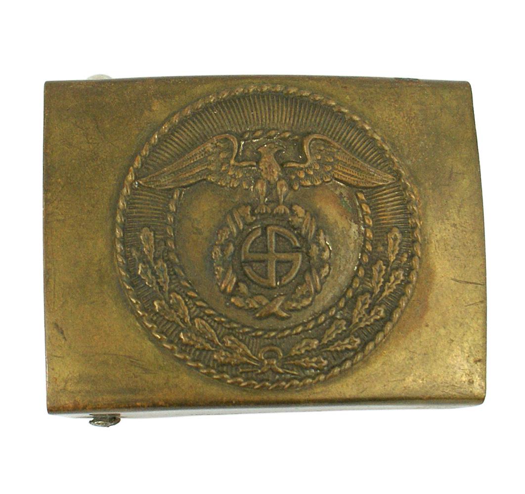 Early German SA NSDAP belt buckle: H-008 Early German SA/N.S.D.A.P. belt buckle. Brass roundel with a relief early type eagle holding a wreath with a "sun wheel" swastika and one - half of an oak leaf wreath. II