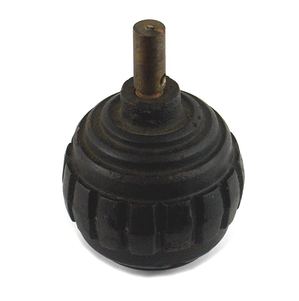 German M1915 kugel hand grenade: M-059 German M1915 "kugel" hand grenade. Iron tier shaped sphere with a center relief band of "tracks" (which break into schrapnel). Screw-in center brass post. II
