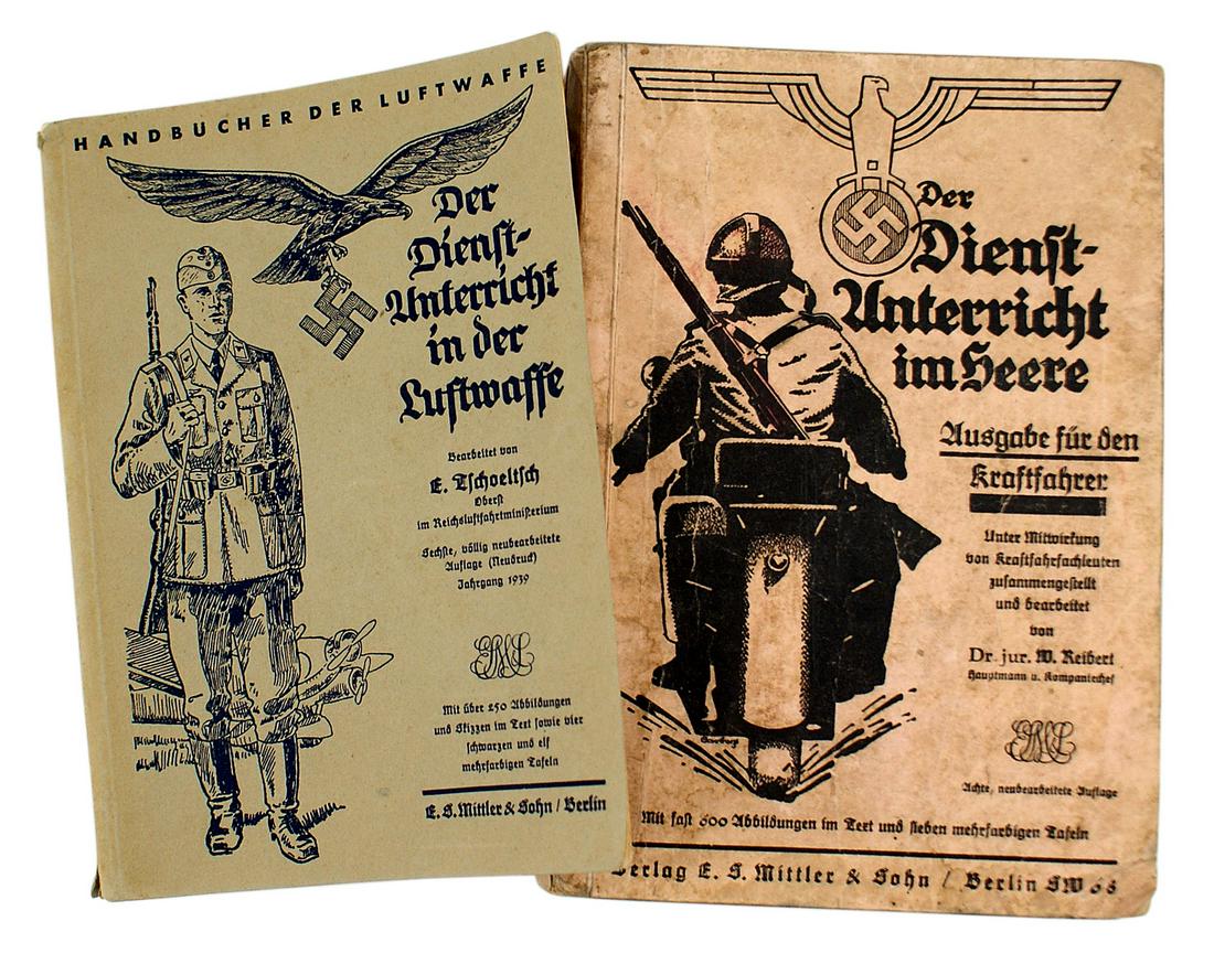 Lot of 2 German WWII military manuals: I-007 Lot of 2 Third-Reich military manuals: (1) "Der Dienst-Unterricht im Heere". 1935 Army photo/drawings illustrated history, training, weapons, insignia, uniforms, medals, field procedures, etc. (