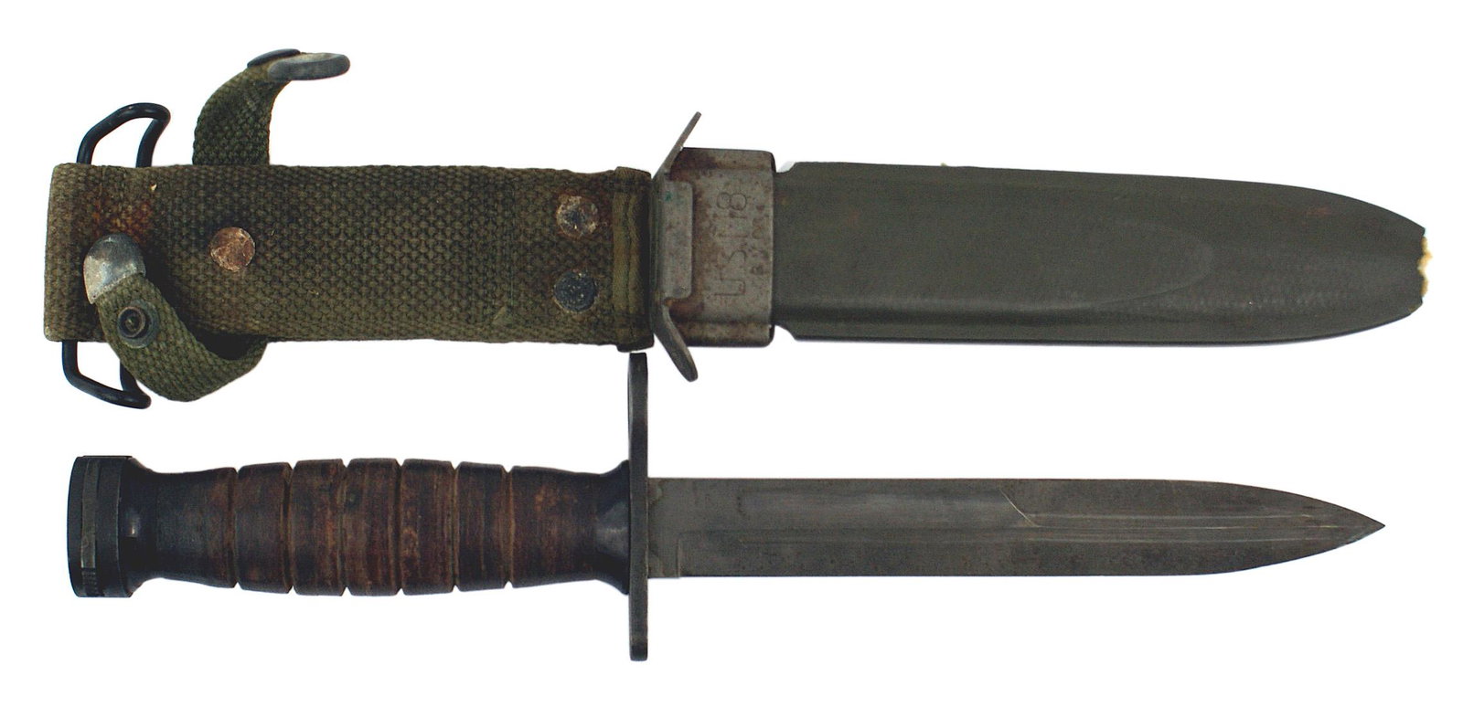 US WWII M-4 bayonet for the M-1 Carbine: D-139 US WWII M-4 bayonet for the M-1 Carbine. Leather washer grip. Parkerized flat round pommel and crossguard/muzzle ring - marked with "US" flaming grenade and "US M-4 - IMPERIAL". 6 5/8" very good
